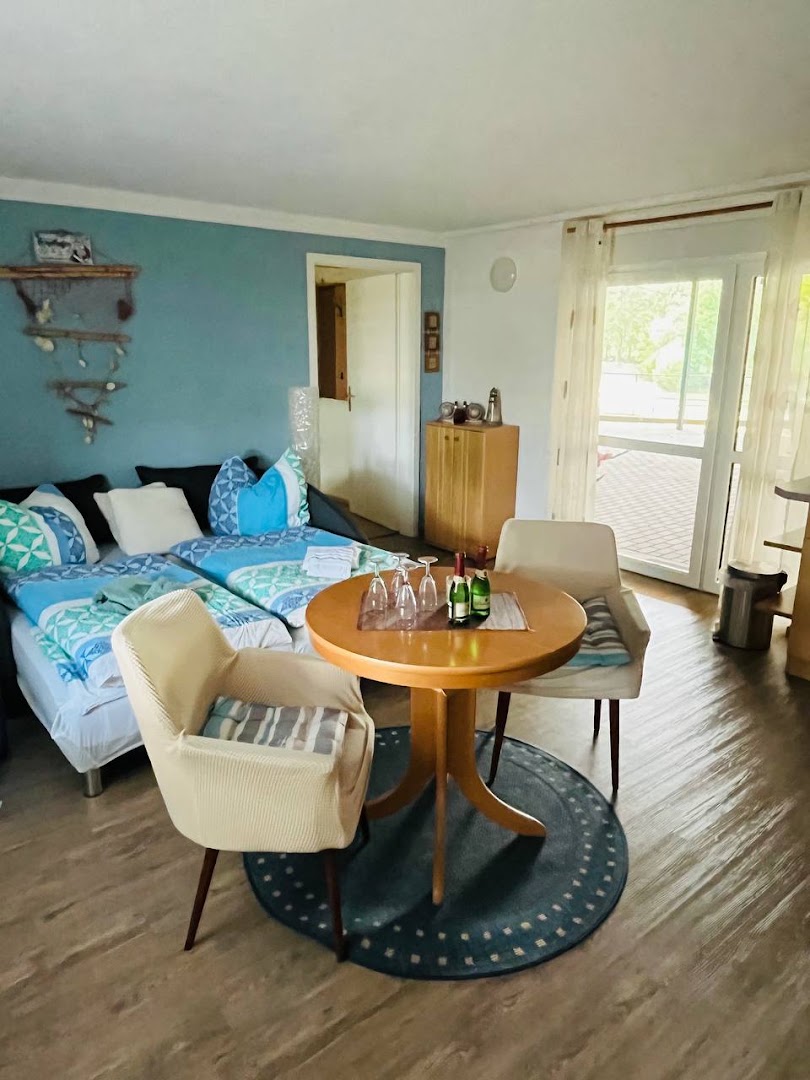 Imbiss "Seeblick" und Ferienwohnung · Fotos 7